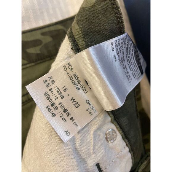 Levi’s camouflage denim shorts size 16 raw hems camo - Picture 4 of 7